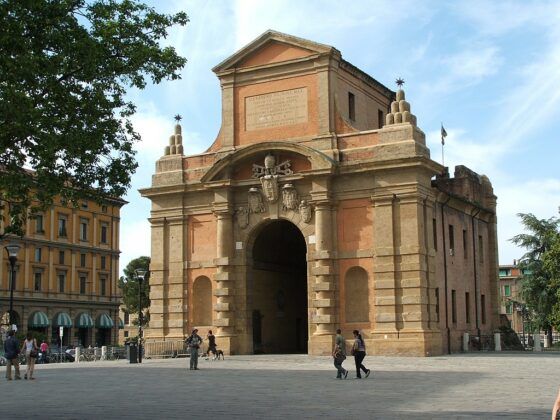 Bologna-Porta Galliera