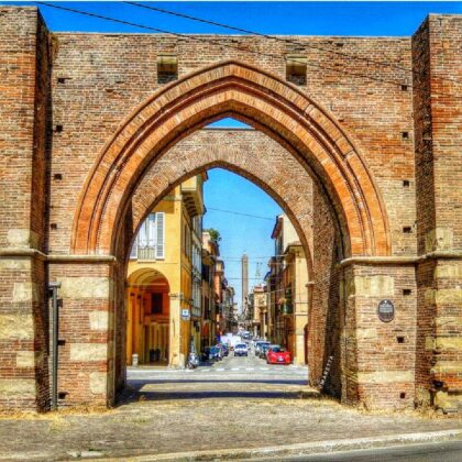 bologna porta maggiore